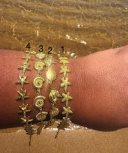 Cargar imagen en el visor de la galería, Golden Stack