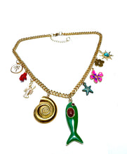 Cargar imagen en el visor de la galería, Charm Party