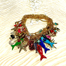 Cargar imagen en el visor de la galería, Charm Party